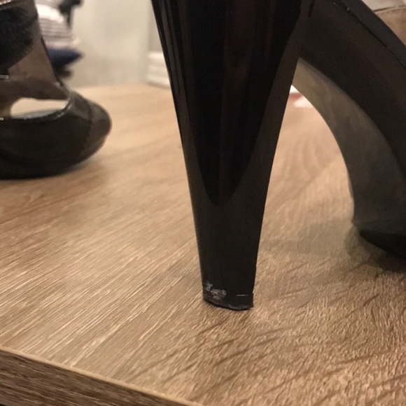 MICHAEL Michael Kors Berkley T-Strap Dress Sandals - Picture 5 of 7